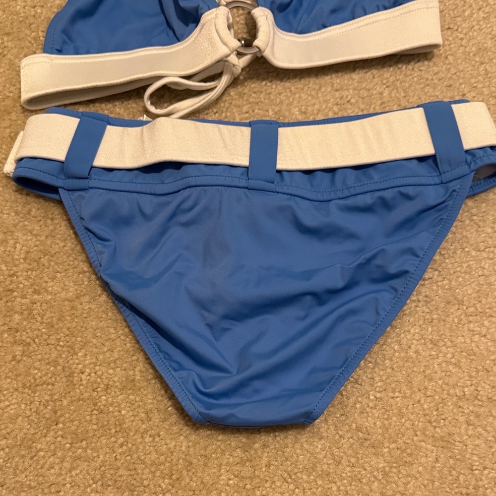 Venus Blue and White Bikini Set size 8/D - Picture 3 of 8
